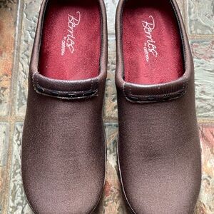 Aetrex Brown Flats & Loafers with Slip-On Style and Rounded Toe